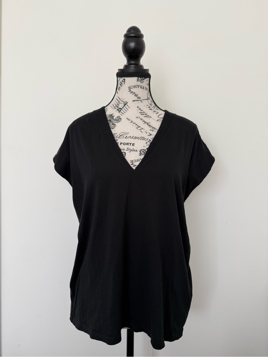 Frame Tops - 2x Frame 100% Organic Cotton V-Neck Tees - Size L